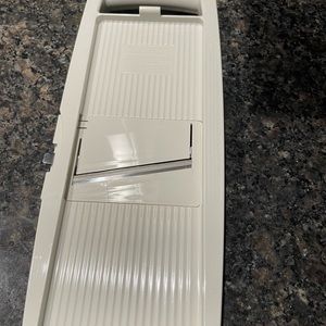 Pampered Chef Mandoline